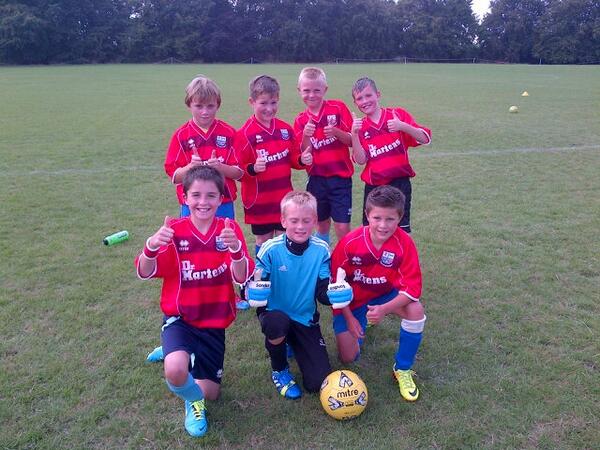 BANES_FD's tweet photo. Well done to all #BANES_FD U10's in action this afternoon at the @Official_BRFC Development Festival! http://t.co/fZJ07GN5xp
