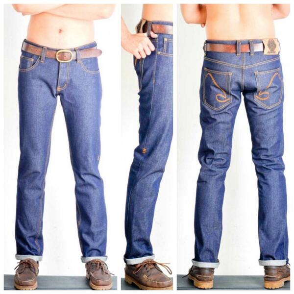 BREWDISCHE's tweet photo. 111-BAC / Slim fit Cut / Dry Blue Unstretch / 14 oz / For price or further info. Please contact +628112274857 http://t.co/jposluWqrT