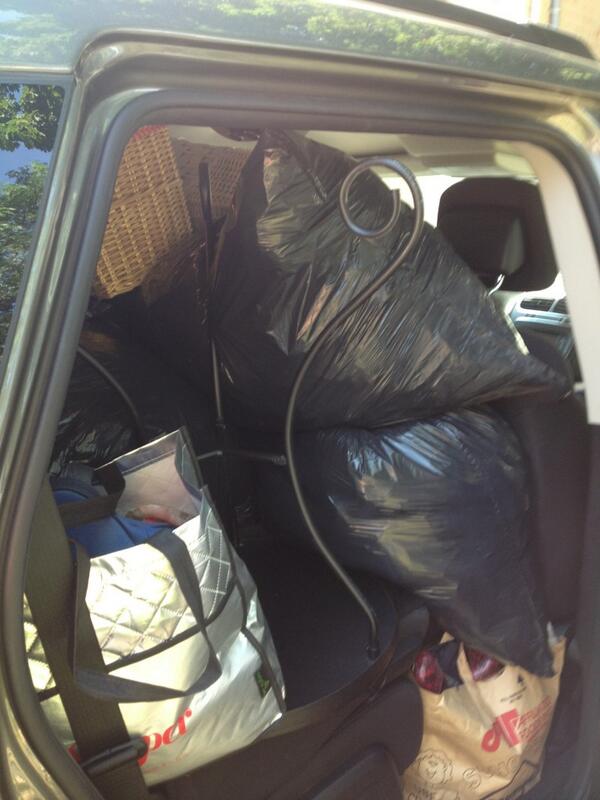 Pretty sure I said only 2 suitcases. Hope <a href="/reginapalamar/">Abs Lincoln</a> <a href="/BillPalamar/">bill palamar</a> are ready at the other end. #MaybeIwasntClear