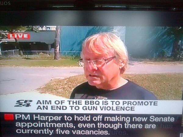 TorontoPolice's tweet image. WayToGo Andrea Tabnor organizing Unity BBQ! Thanks Barry &amp;amp;amp; @CP24 for promo to end gun violence #ProjectICE ^sm