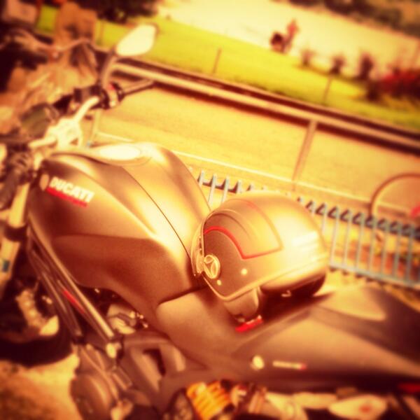 marchese78's tweet photo. Oggi BIKER...che MONSTER!!! http://t.co/cmBgUZD8Tq