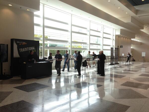 jlobster's tweet image. No line for #VMwareHOL. Come on in!