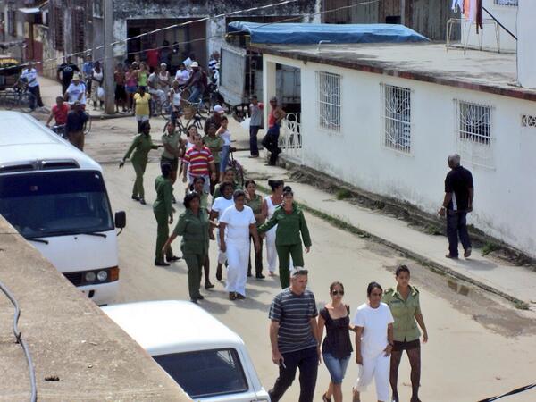 Habana - EL ARCHIVO DEL CHIVA: LOS DELATORES AL DESCUBIERTO - Página 31 BSiaTktIgAAaz86