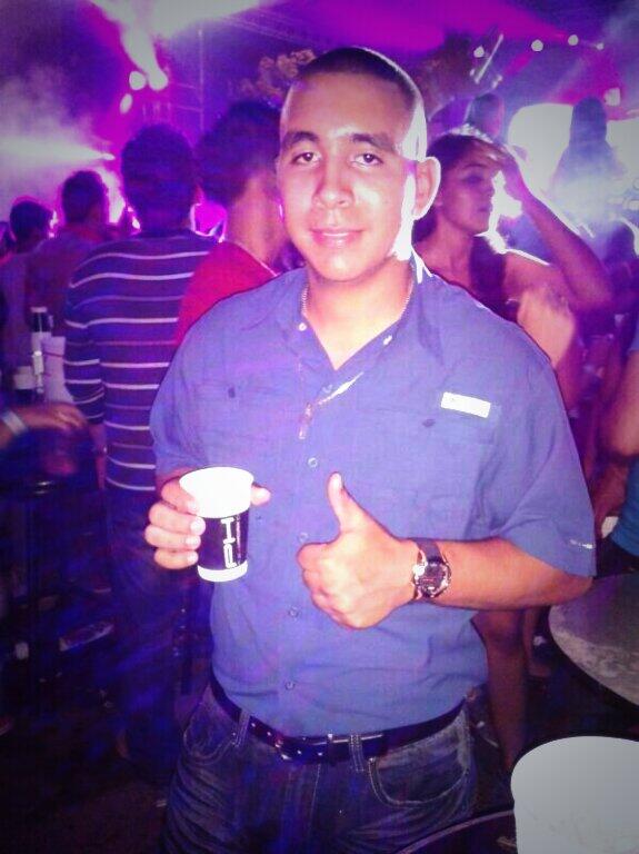 Daniel0302David's tweet photo. @maylen_m http://t.co/G2Oq7TJNVW