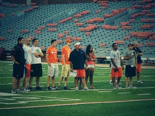 IlliniFootball's tweet image. Members of the @IllinoisBlockI taking in tonight&apos;s #Illini practice with @coachbeckman. #studentpractice