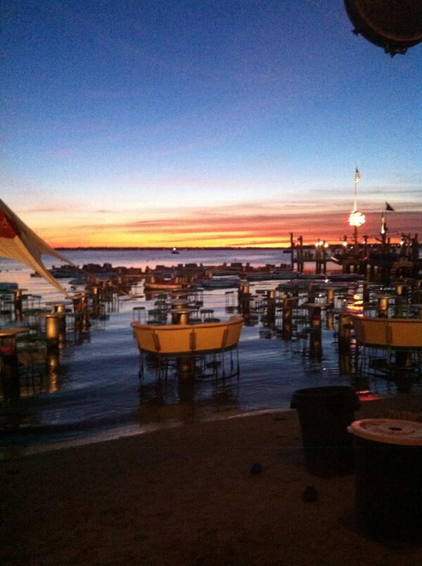 kelseyPags9's tweet image. Last dinner in Delaware @coreyymac #debmac