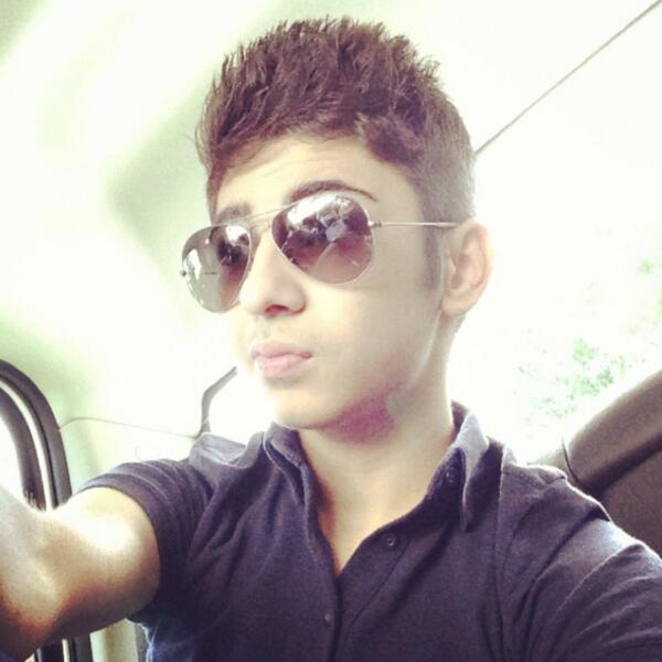 MrRodriguezz_'s tweet photo. Pimp http://t.co/g15GC6Rciw