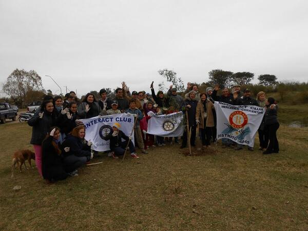 RotaryDistrito4's tweet image. Visita Oficial Gobernadora Marina Petrovic al RC Mercedes