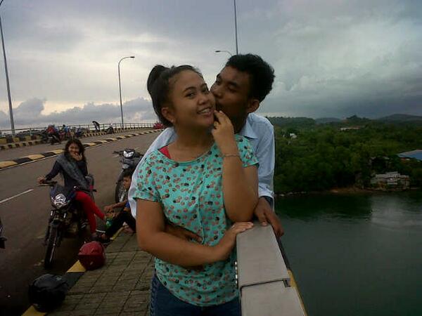 OneSakti's tweet photo. Lovyu kesayangan ♥(˘˘ʃƪ) http://t.co/W7Ne7Ax4Hh