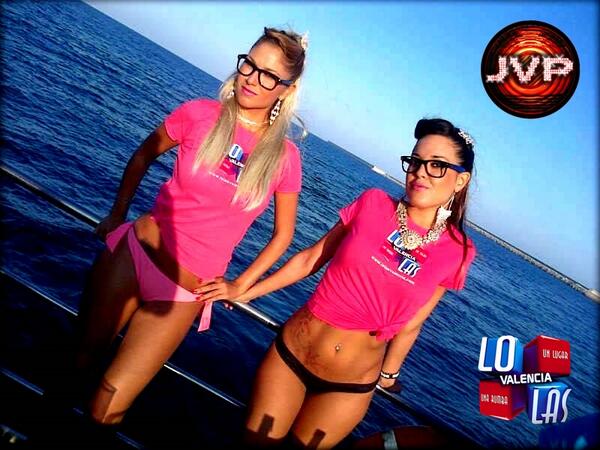 LolasValencia's tweet photo. Aprovechar lo que queda de estas vacaciones de #Verano disfrutar al maximo y #VivirlaVida #FelizLunes http://t.co/h5hWDMDENS