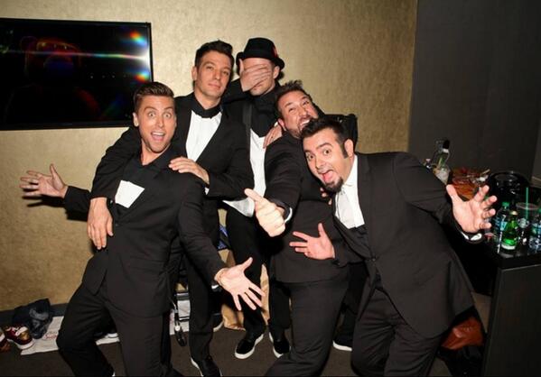 mattstopera's tweet photo. These pictures of NSYNC back stage will basically kill you. http://t.co/uOWisUPkDS http://t.co/hAdxRsImdo