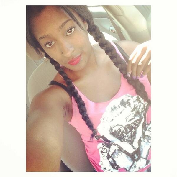 K_ayMx's tweet image. #DeepnUrThoughts