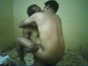 42. Ada yg tau gak tempat download bokep bapak-bapak gay ini. 