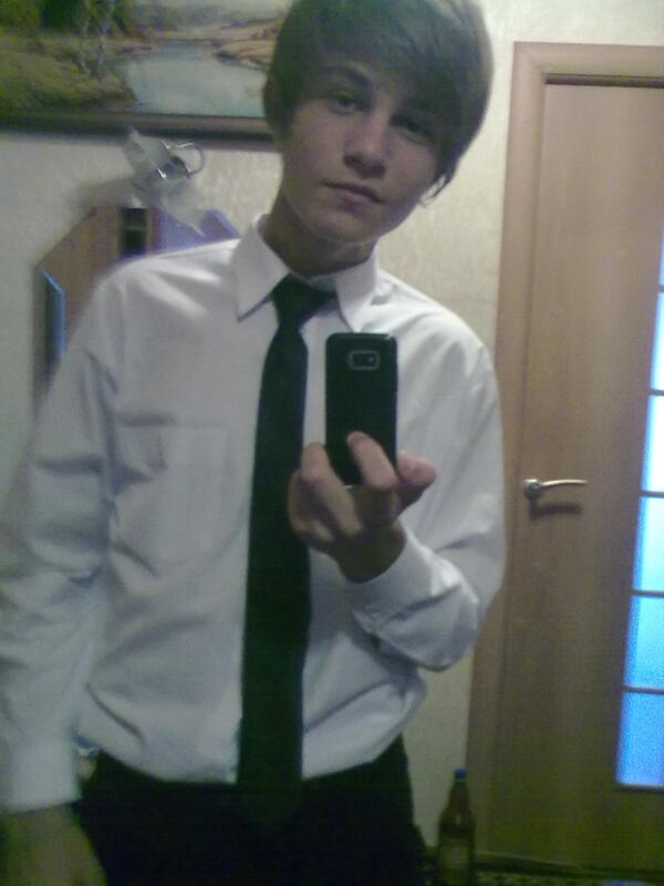 migytsky's tweet image. Боевая готовность к лицею)