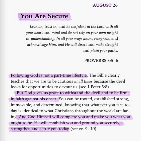 ChristDaughter_'s tweet photo. Proverbs 3:5-6 💜 http://t.co/c8KTqXQRl3