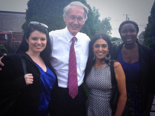JessFinocchiaro's tweet photo. Honored by @MayorZanni noting our work as @EdMarkey Co-Team Leaders &amp; Organizing Fellows today @jay_gees #Methuen http://t.co/txYiPlEvBU