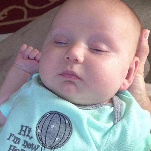 AnnaDuggar's tweet photo. Love him so much! #12weeks #16Ibs #theygrowsofast http://t.co/8lafxkoF0i