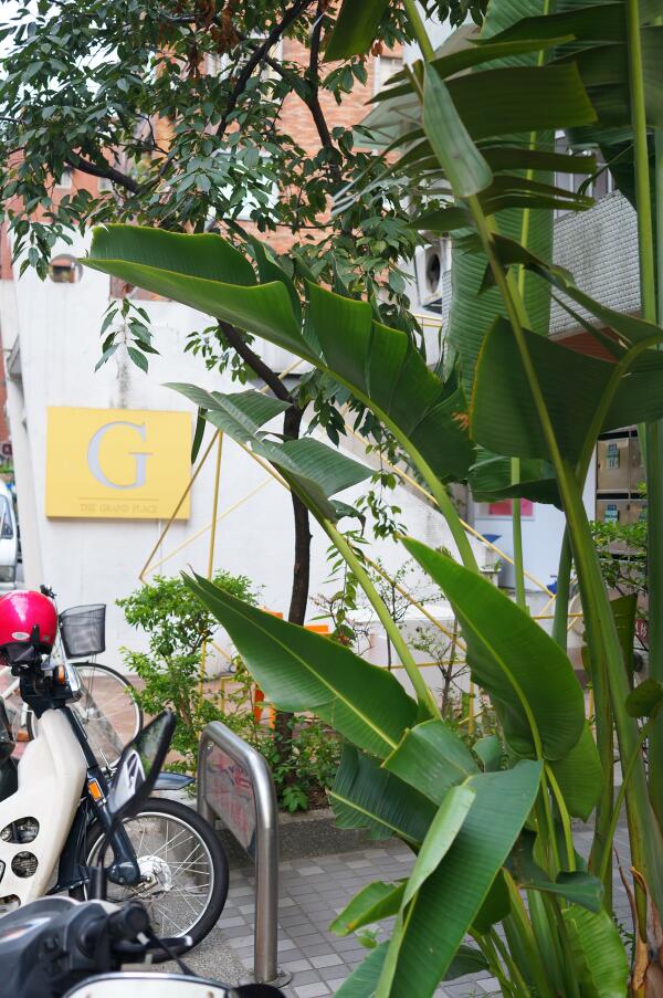 LaGrandPlace's tweet photo. One summer day...어느 더운 여름날. 
-The Grand Place- http://t.co/R25MjsyqbT