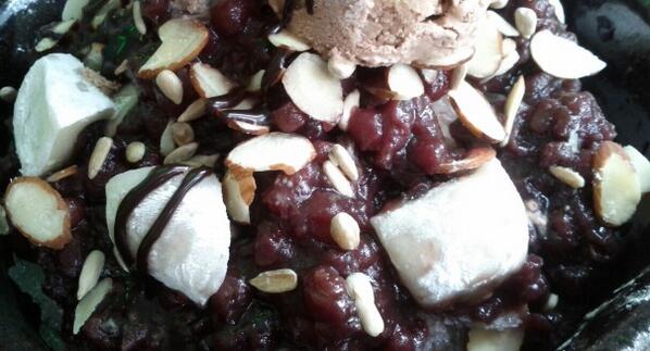 cafetov's tweet photo. 더운날 팥빙수가 생각나시면 오산 까페 토브로 오세요~ ^_^ http://t.co/VpxFiCjtTY