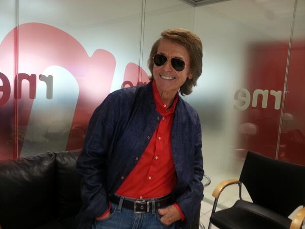 Прямая ссылка на встроенное изображение