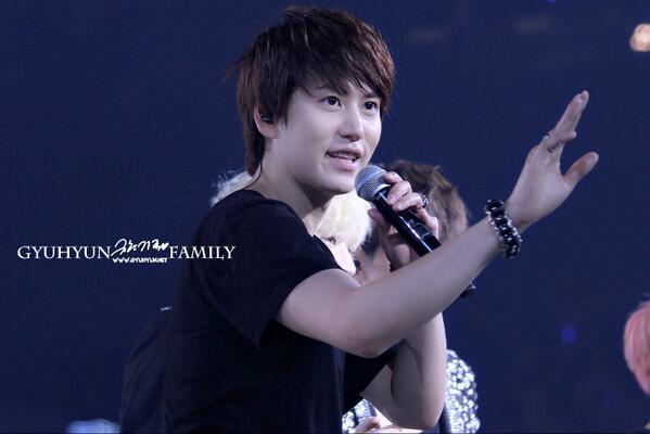 0137roommate's tweet photo. [DL →  http://t.co/wWk7jeaM50 ] 130824 SS5 in Shanghai - Kyuhyun 44P [Cr: GHF] *New Link http://t.co/AlVt9TBnm3