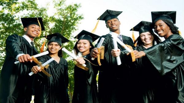 CareerResourceH's tweet image. 11 Epic Graduation Falls Worth a Diploma @mashable #GraduationFail RT buff.ly/1cV2UPD
