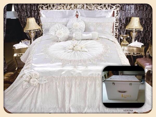 Citrus41's tweet photo. @babytoly #رتويت
مفرش عرايس ٩٠٠ ريال ١١ قطعه ستان ودنتيل 
٠٥٣١٤٨٧٣٧٨ http://t.co/d1qQbmWjYg