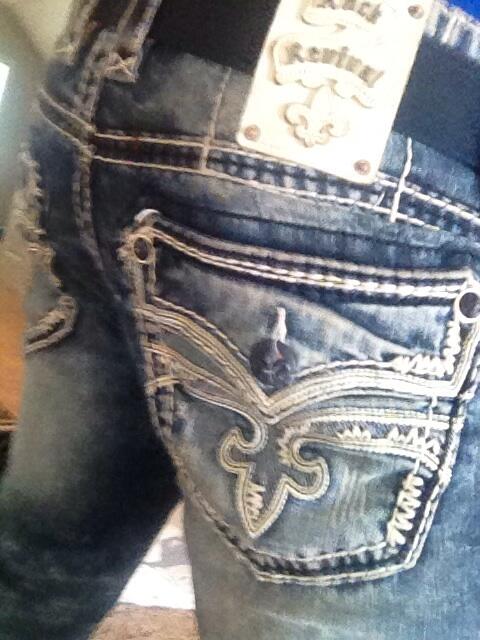 Selfmade_1BE's tweet image. I Feel like chief keef my jeans 300 
#1BE