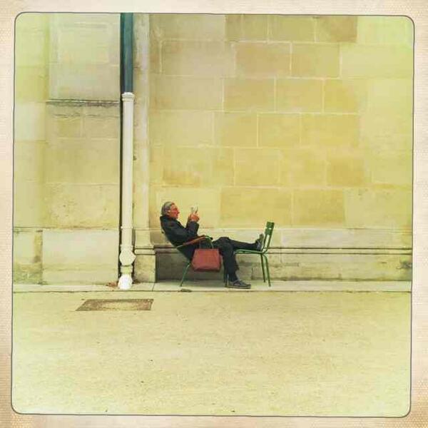 lsnnvnvlt's tweet photo. #paris #photography 3 http://t.co/zgoBSJyXNA