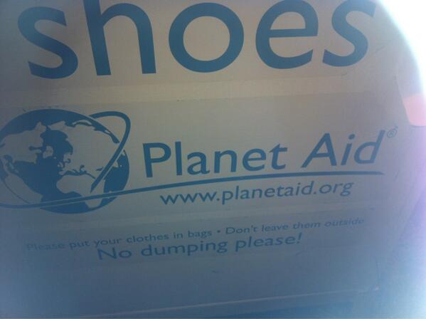 creativepharma's tweet image. Just donated some unneeded clothing to #PlanetAid, glad we have a #yellowbox in #Agawam