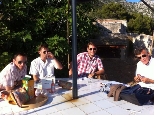 lmguitton's tweet photo. #Univete La Sainte Baume est prête pour vous accueillir... L'OSP au travail. http://t.co/pbMdGzsZI8