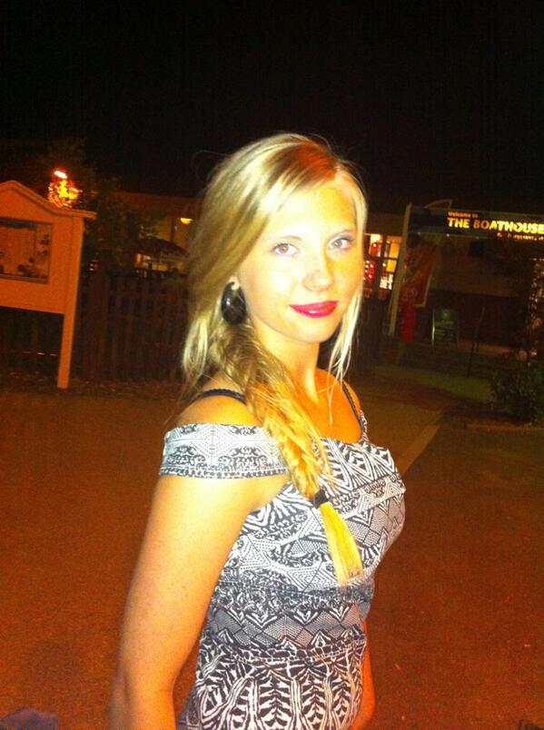 dan_west23's tweet photo. @ScarletBrinklow http://t.co/stc3j6xy5W