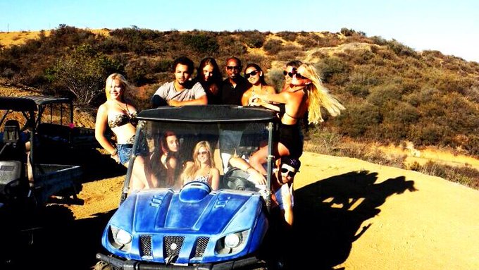 Crazy day with @iamjamiefoxx @DAVEOPHILLY @TheConnorCruise and @CourtneyAlicen ? http://t.co/u5LYdFA
