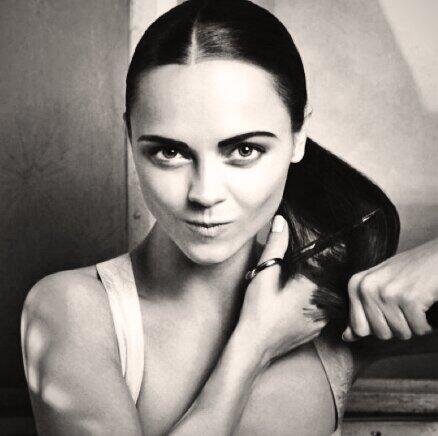 WednAddams's tweet image. Have a bad day!