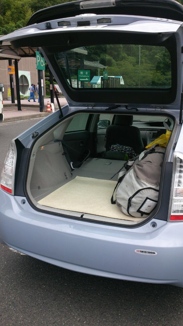 プリウスを釣り仕様にカスタム ロッドホルダ を取付けて車中泊しながら釣り旅行するには Fourel フォーエル