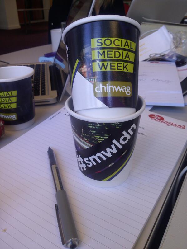 smwldn tweet picture