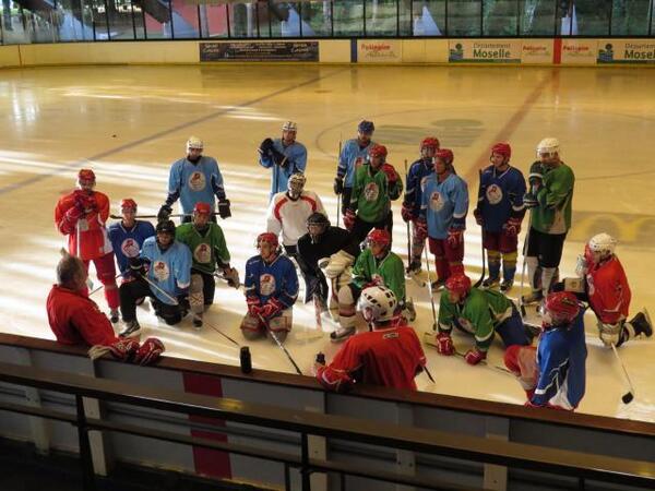 les Galaxians à l'entrainement avec le nouveau coach