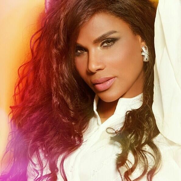 fofohi180's tweet photo. هند http://t.co/TF354rgGdG