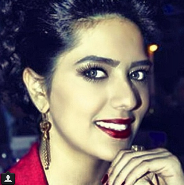 fofohi180's tweet photo. هيا عبدالسلام http://t.co/S50R603sF9