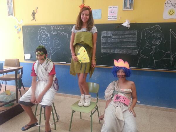 FarmCamp13's tweet photo. Los dioses Griegos de ayer. El ganador fue GEA(diosa de las montañas y los valles). http://t.co/4FA3Ihy4BV