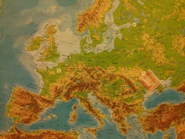 glardon's tweet photo. @euroia @elreiss 'interactive' map with participants at #ale13, nice to have at #euroia as well http://t.co/u97Zi4rqQO via @AlinaAvadani