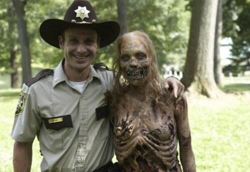 BicycleGirlTWD's tweet photo. Just hanging out with Rick Grimes I think he likes me ;) http://t.co/ibZqXWjuHp