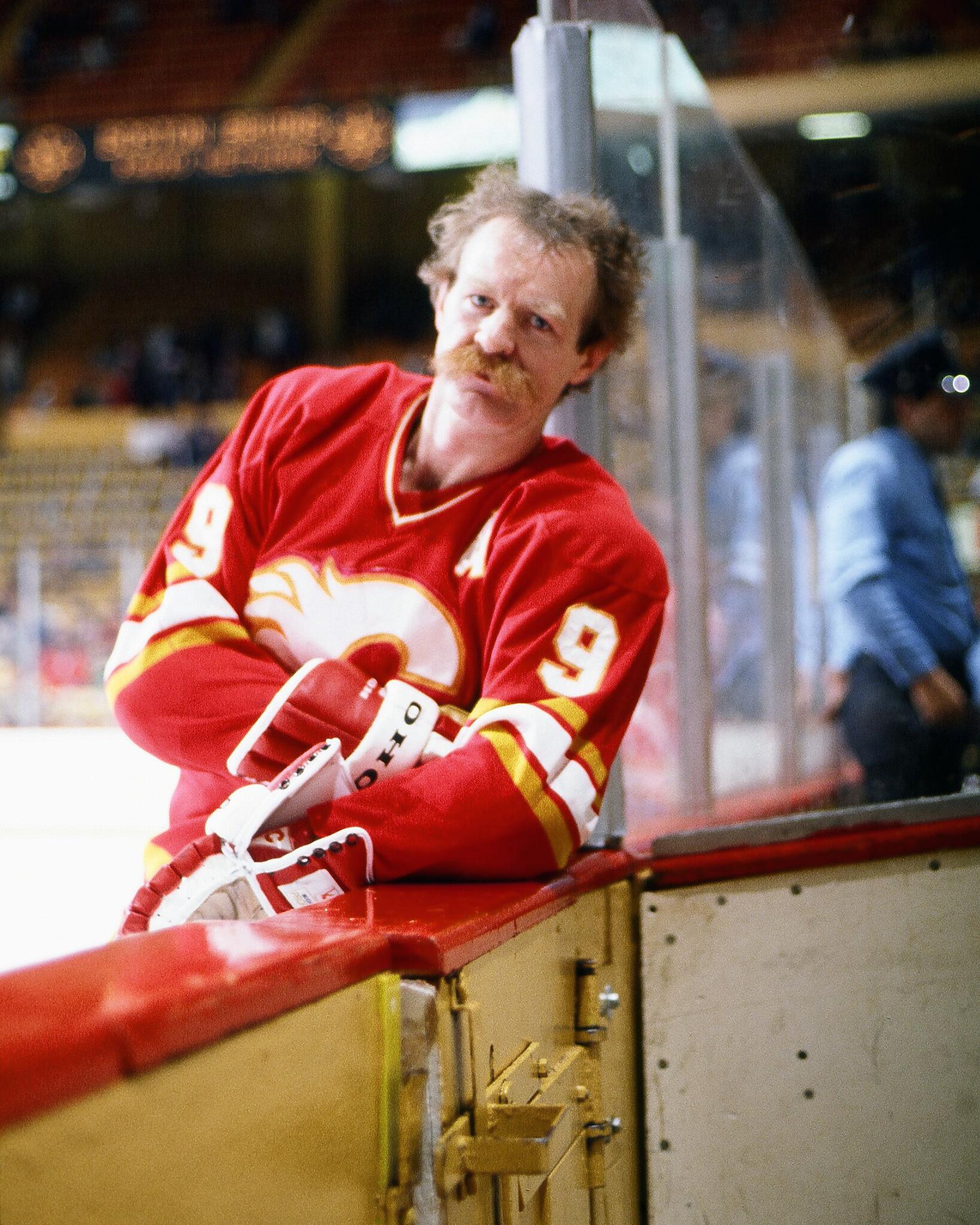 lanny mcdonald calgary flames jersey