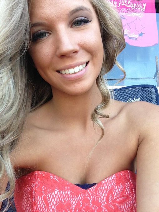 Ill be on MFC in an hour :) miss you all! http://t.co/ACepBAyH5F