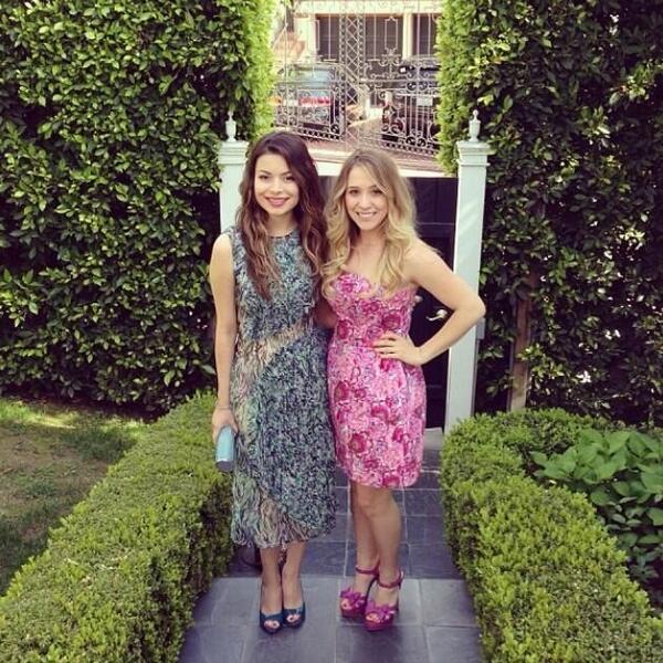 Carly Shay (@imacarlyshay) on Twitter photo 