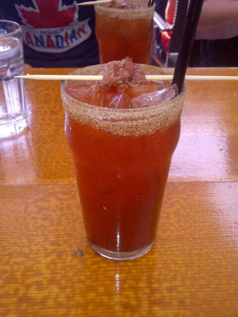 Whibss's tweet photo. Livin the life #banff #ceasars #patios http://t.co/DSYQQhMUJi