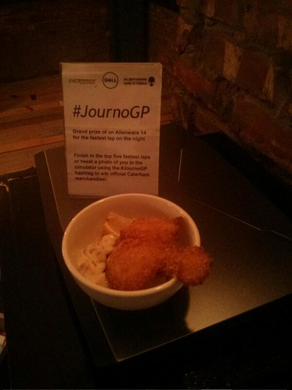 geoff_richards's tweet photo. Top nosh at Millbank Tower SkyLoft @journoGP http://t.co/a6F6DpGmN8