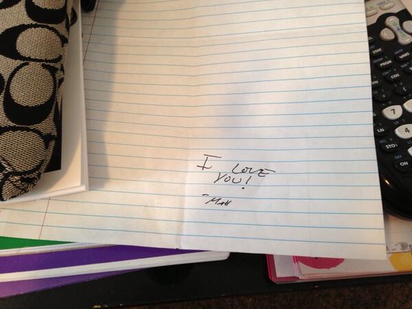 alexisnic85's tweet image. Awe @matt__kohler 😊😍😘 #itsthelittlethings #hiddennotes #sappyboyfriendtweet