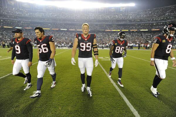 HoustonTexans's tweet photo. #Leadership http://t.co/b8eIMnOA5h