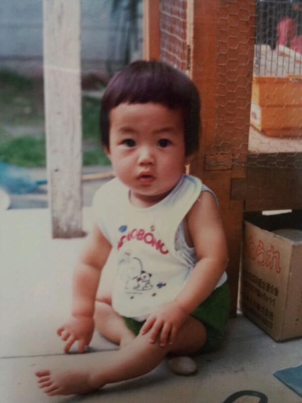 西野えほん キングコング בטוויטר 幼少時代の私 お笑い芸人になることを目指し始めたのは この二年後ぐらい Http T Co H1zm7ue9o0